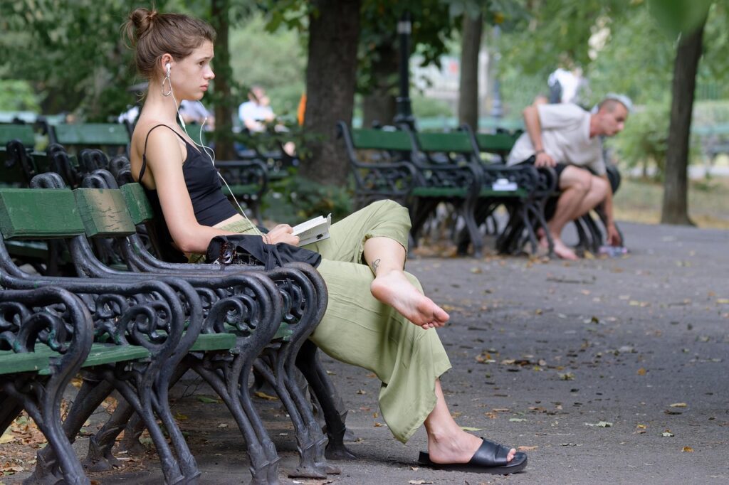 Book Review The Book of Azrael | Amber V. Nicole